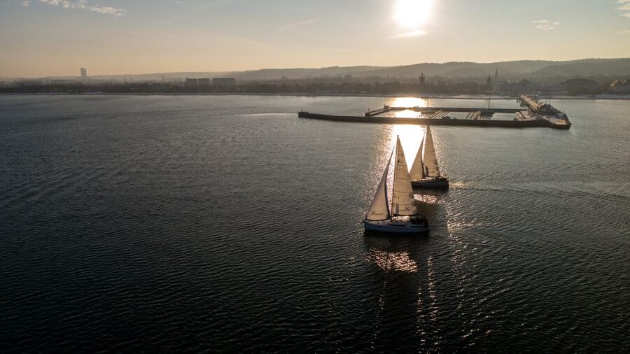 Sopot: Sunset Yacht Cruise with Welcome Drink - Sunset photos from the water