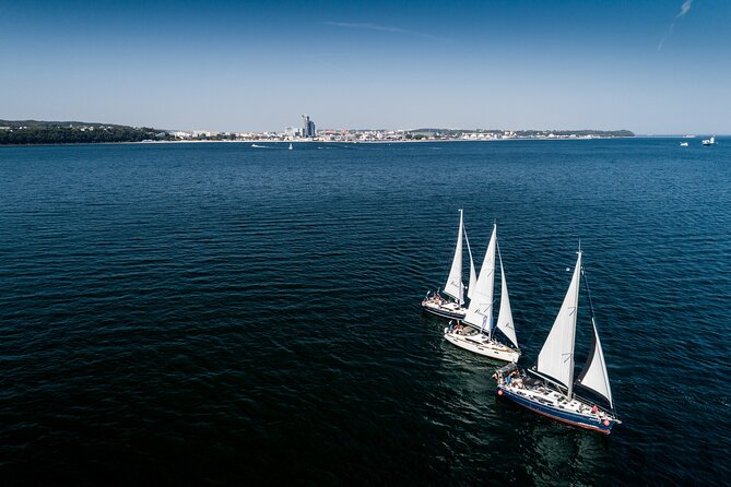 Sopot: Yacht Cruise Around the Bay with Welcome Drink - Who will enjoy this most