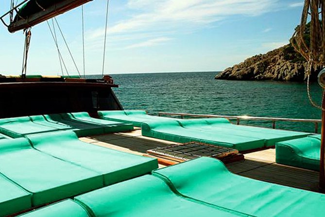 South Fuerteventura VIP Cruise on board a Turkish Gulet - What the four and a half hours feel like