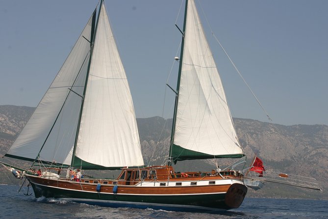 South Fuerteventura VIP Cruise on board a Turkish Gulet - Who will enjoy the Aphrodite most