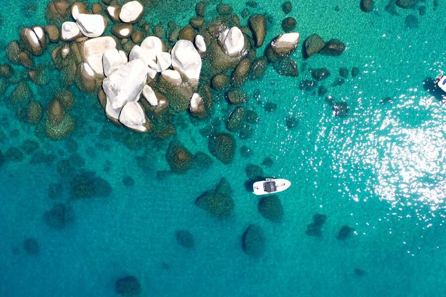 South Lake Tahoe: Private Daytime Boat Charter for 2-6 Hours - A relaxed cruise or a day on the towline