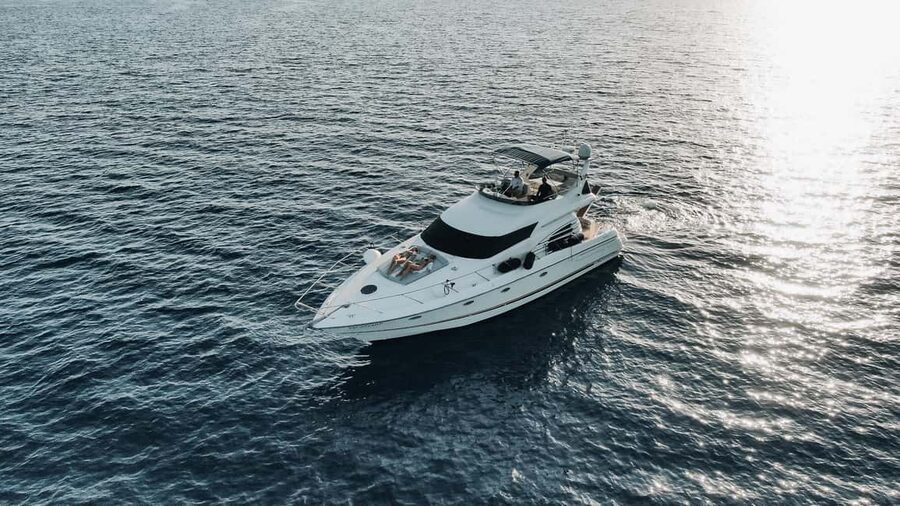 Split: Private Yacht Day Trip - Swimming and snorkeling in the clear Adriatic