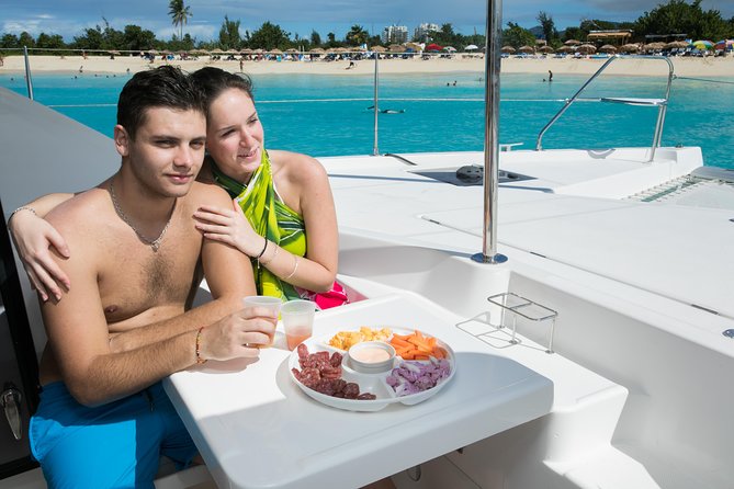 St Maarten Luxury Catamaran Full-Day Group Charter - The crew makes the difference