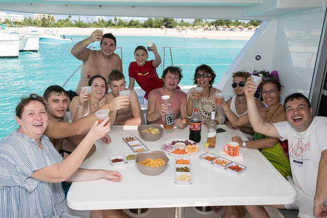 St Maarten Luxury Catamaran Full-Day Group Charter - Who will get the most from this catamaran day