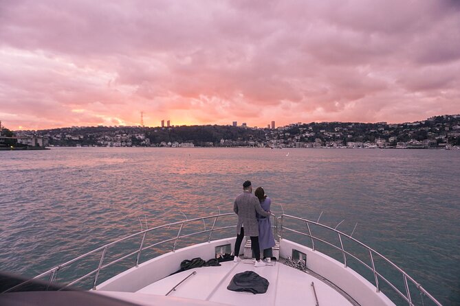 Sunset / Noon Bosphorus Cruise by Private Yacht - Why a private Bosphorus cruise works so well