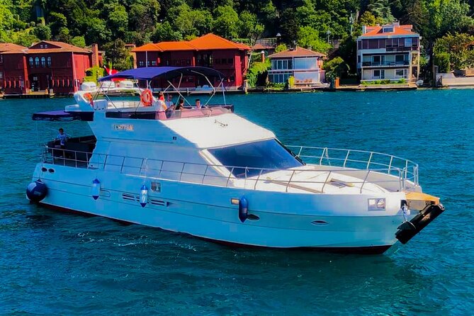 Sunset / Noon Bosphorus Cruise by Private Yacht - Maiden’s Tower and the old city