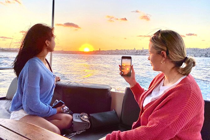 Sunset or Daytime Istanbul Guided Luxury Yacht Cruise with Snacks - Why the Bosphorus is the right place to begin