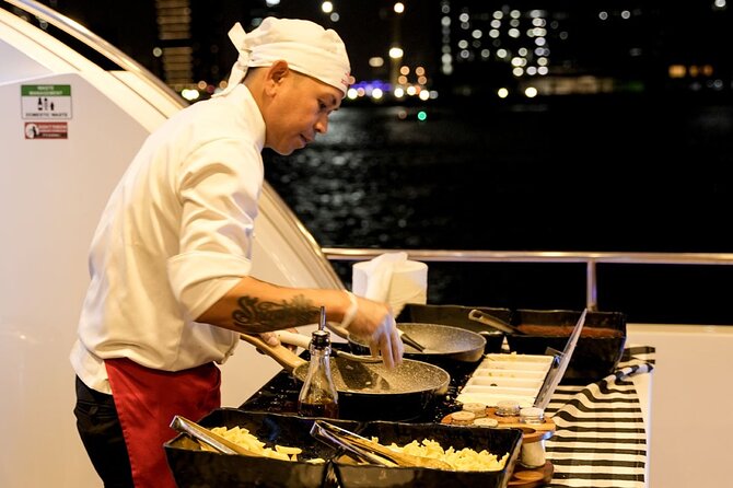 Superyacht Experience in Dubai with Dinner and Live Music - What happens after you reach Dubai Harbour