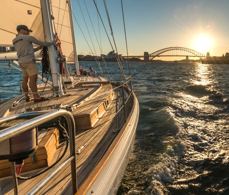 Sydney: Exclusive Sydney Harbour Cruise on a Classic Yacht - When the sails go up
