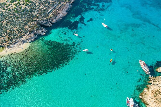 Tour in Malta Boat Charter to Comino and Gozoand Blue Lagoon - A private way to see Malta’s bluest water