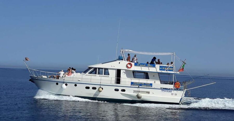 Trapani: Yacht Excursion to Levanzo and Favignana with Lunch - What the $73.64 price really covers