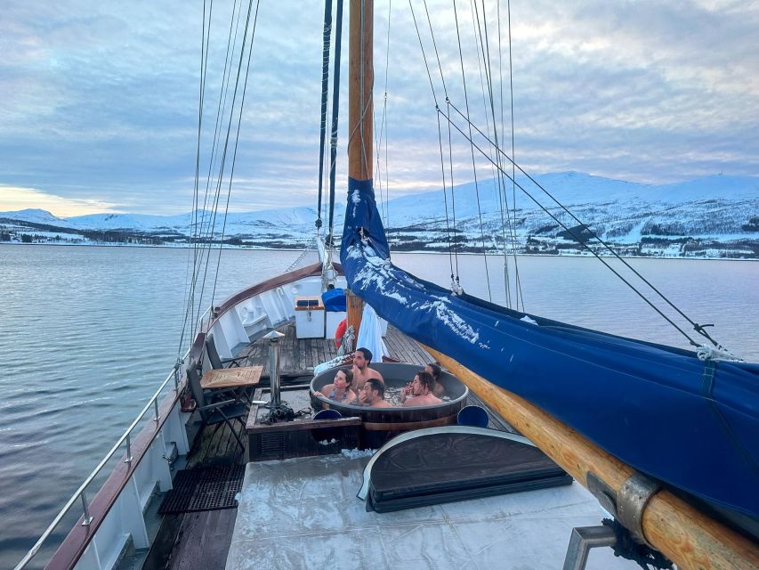 Tromsø: Luxury Polar Fjord Cruise w/ Hot Tub & Polar Plunge - Reindeer stew, hot chocolate, and a proper lunch