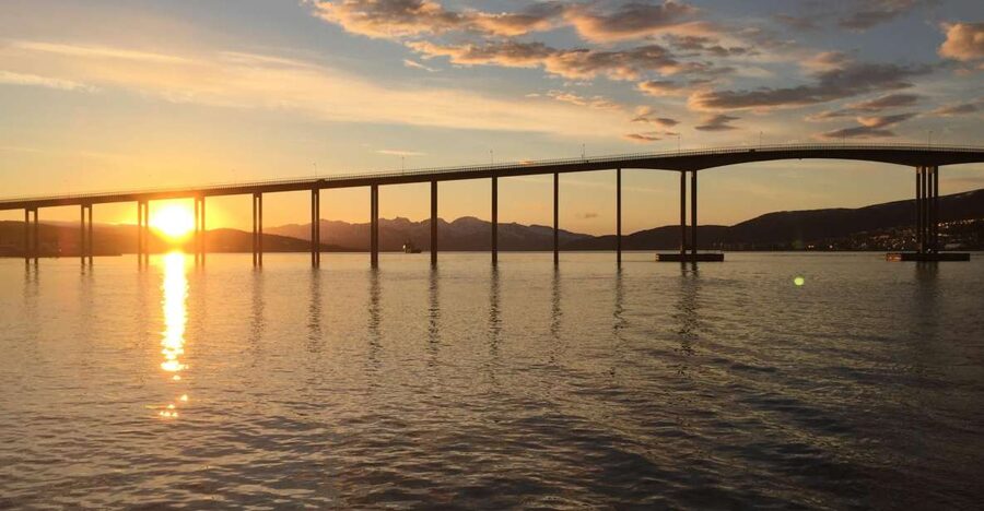 Tromsø: Midnight Sun Cruise in a Luxury Catamaran - Is $188 a fair price?