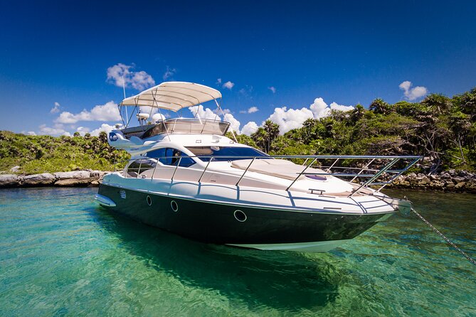Tulum Luxury Escape – 4h All Inclusive on 43' Private Yacht - Leaving Puerto Aventuras on a 43-foot yacht