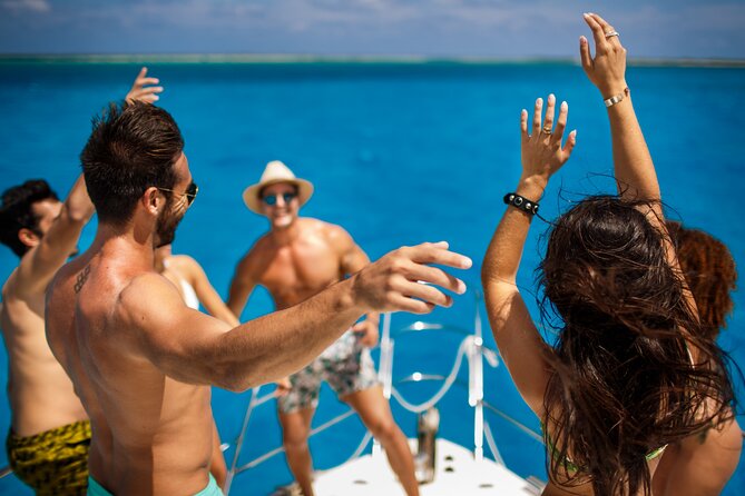 Tulum Luxury Escape – 4h All Inclusive on 43' Private Yacht - A chef-prepared lunch instead of a basic boat snack