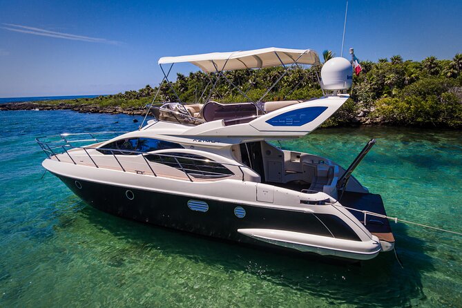 Tulum Luxury Escape – 4h All Inclusive on 43' Private Yacht - Premium drinks and attentive onboard service