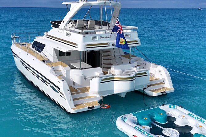 Turks and Caicos Half-Day Luxury Private Yacht Charter - Lunch on board, with a useful range of choices