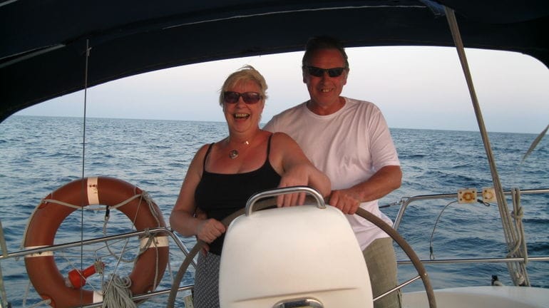 Two Hour Luxury Sailing Experience with Open Bar - Time for a drink, a snack, or a swim
