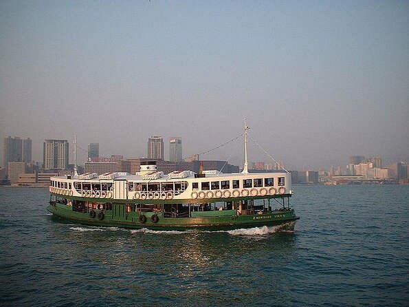 Victoria Harbour Yacht Night Cruise - DREAMER:Tourguide & Photos - Key points to know before booking