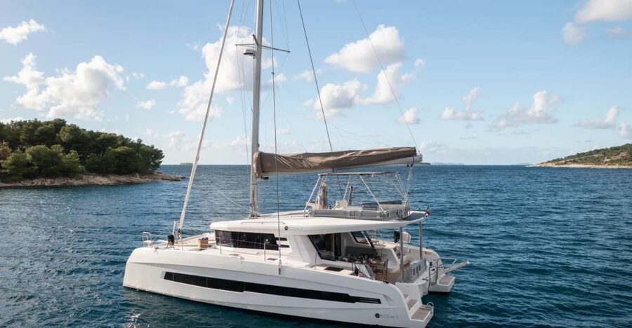 Vilamoura: Algarve Half-Day Private Catamaran Charter - Key points at a glance