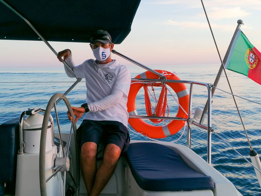 Vilamoura: Coastal Cruise on a Luxury Sailing Yacht - Falésia Beach and its clay cliffs