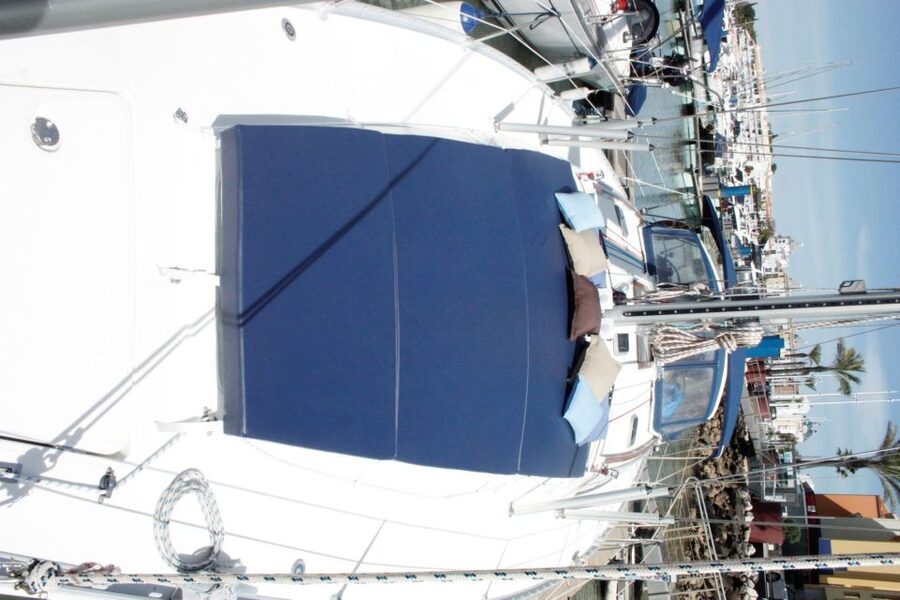 Vilamoura: Coastal Cruise on a Luxury Sailing Yacht - Vilamoura to Albufeira by sea