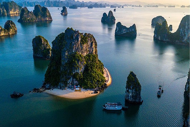 VIP Ha Long Bay 6 hour FUJI cruise with latest luxury cruise ship + limousine + highway + dinner for Japanese only - Boarding the new FUJI cruise