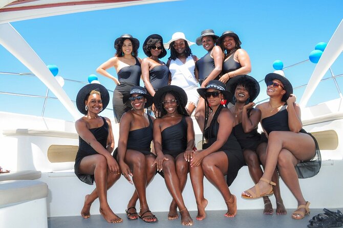 VIP Premium Yacht -Party Boat-Brunch - Paddleboards and the natural pool stop