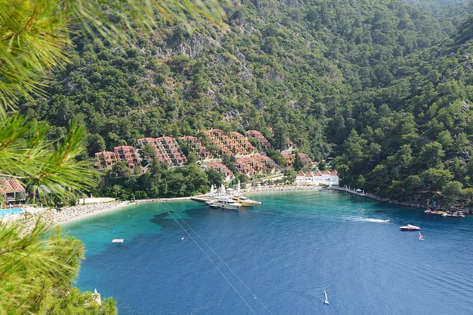 Wonders of Turkey - Gulet: Istanbul, Cappadocia, Ephesus, Fethiye - Gallipoli and Troy bring weight to the road south