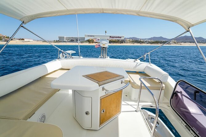 Yacht Azimut for rent in Cabo San Lucas - Service, crew, and the small details