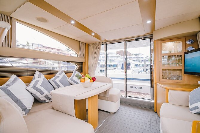 Yacht Charter in Baku - Weather, booking time, and cancellation risk
