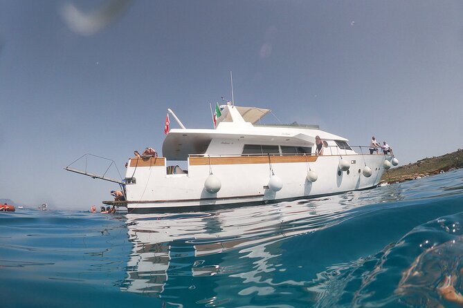 Yacht excursion Shalimar IV - Levanzo and the afternoon swim
