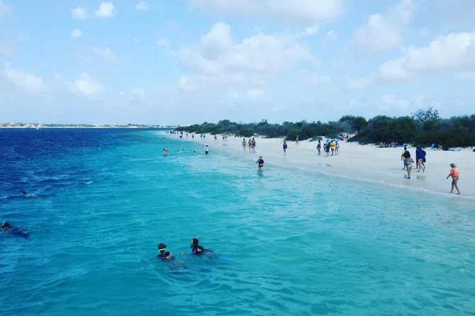 Yacht tour with local guide & snorkeling activities - Key points to know before booking