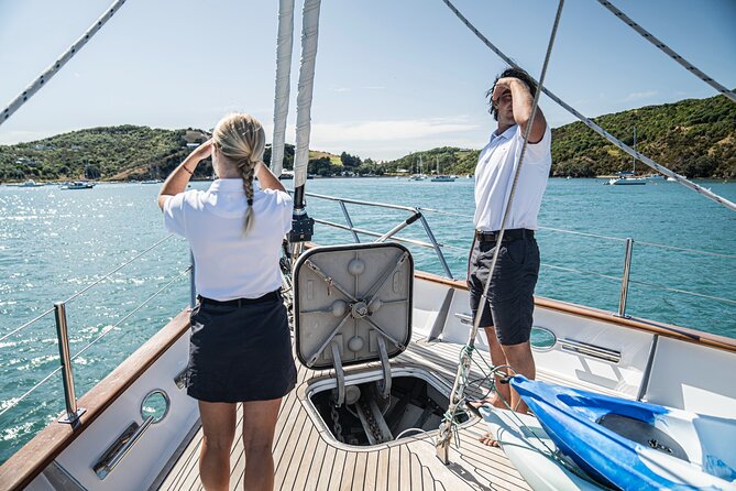 Yonder Star Sailing Yacht - Food, equipment, and what is included