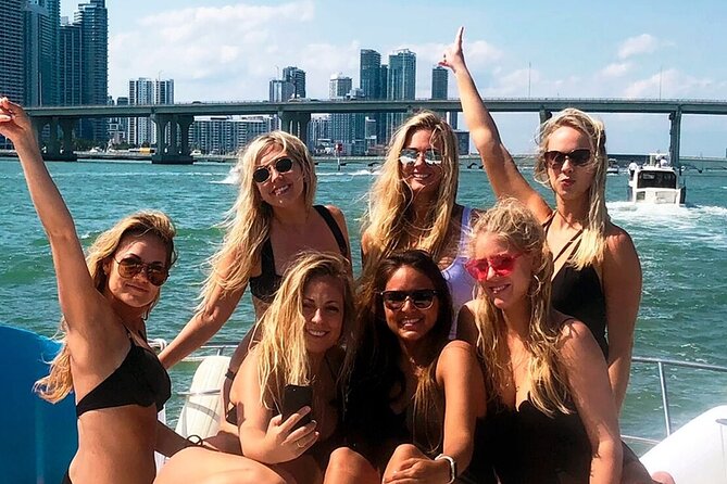 Your Private Miami Yacht Tour with Music and Fun - Choosing the best time of day