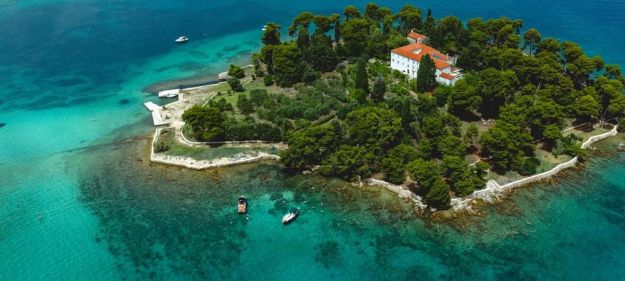 Zadar: 3 Islands Luxury Boat Tour with Aperol Spritz - Key points at a glance