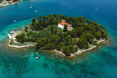 Zadar: 3 Islands Luxury Boat Tour with Aperol Spritz & Snorkeling